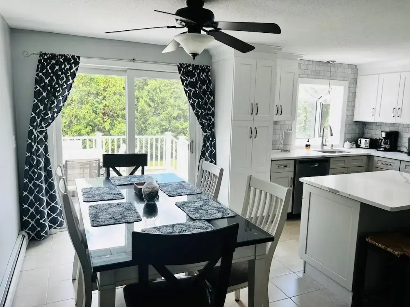 Countryside Close to Amherst Umass and Noho