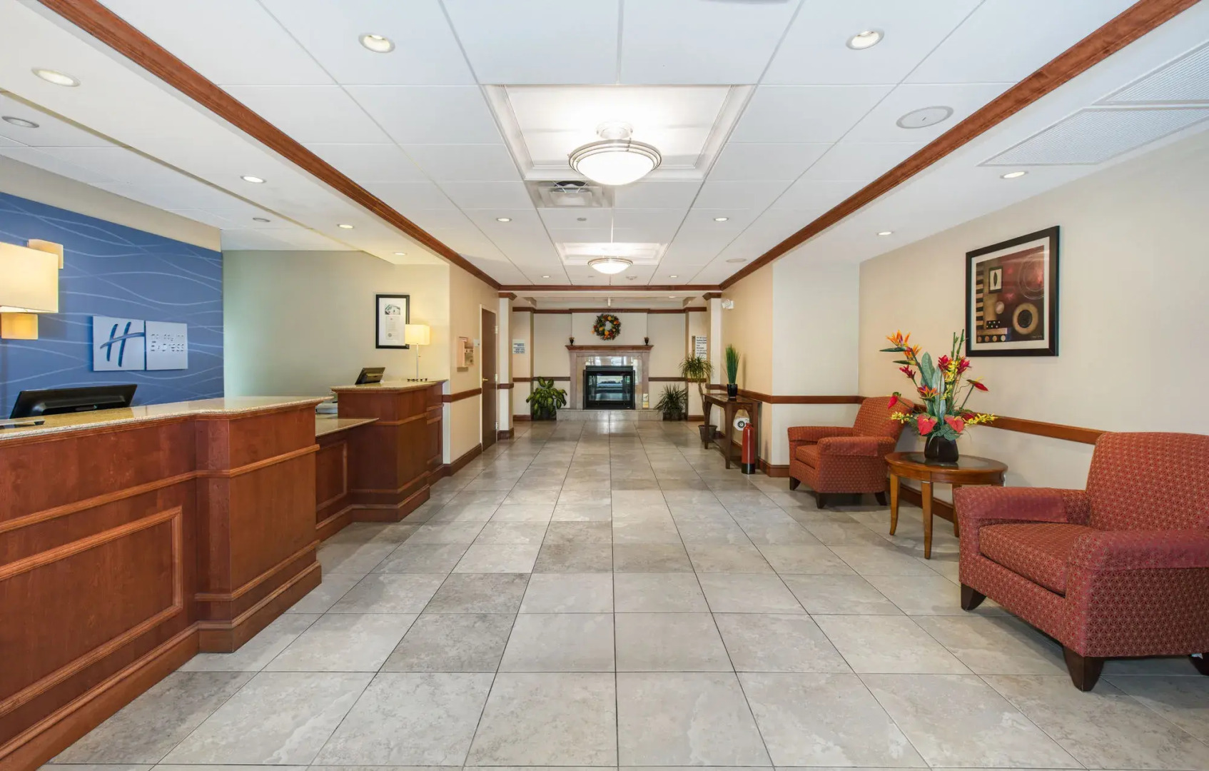 Holiday Inn Express Hotel & Suites Tilton - Lakes Region