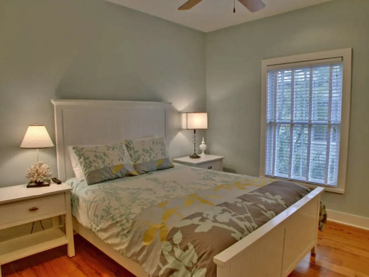 VM 4158 by RedAwning