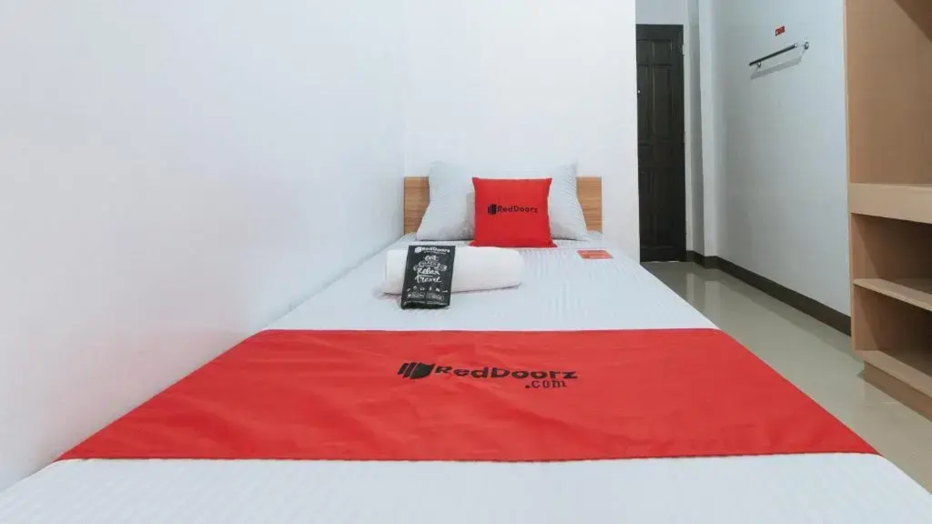 Reddoorz Near Iloilo International Airport