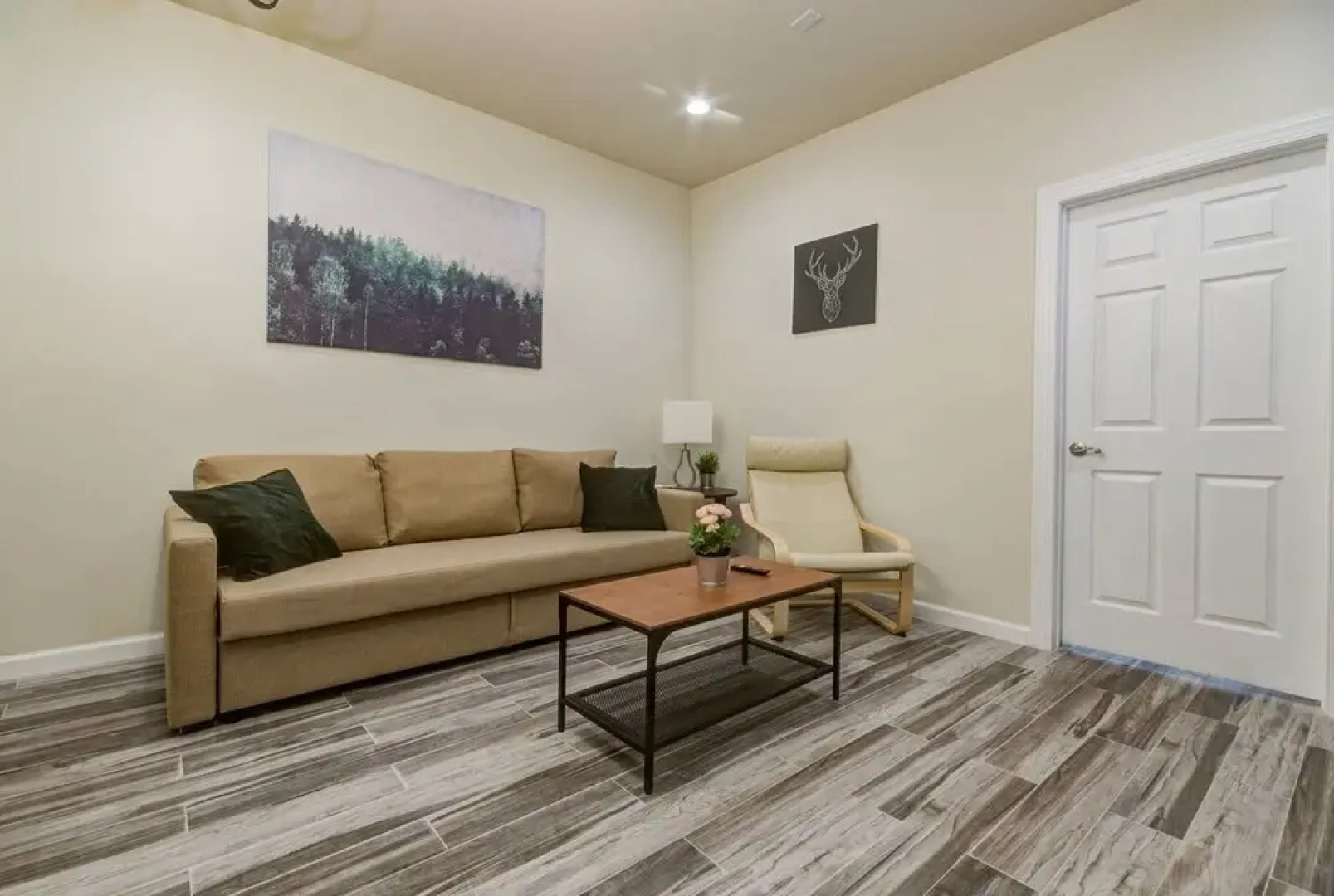 Huge 2 condos by JSQ Path 15 Mins to NYC