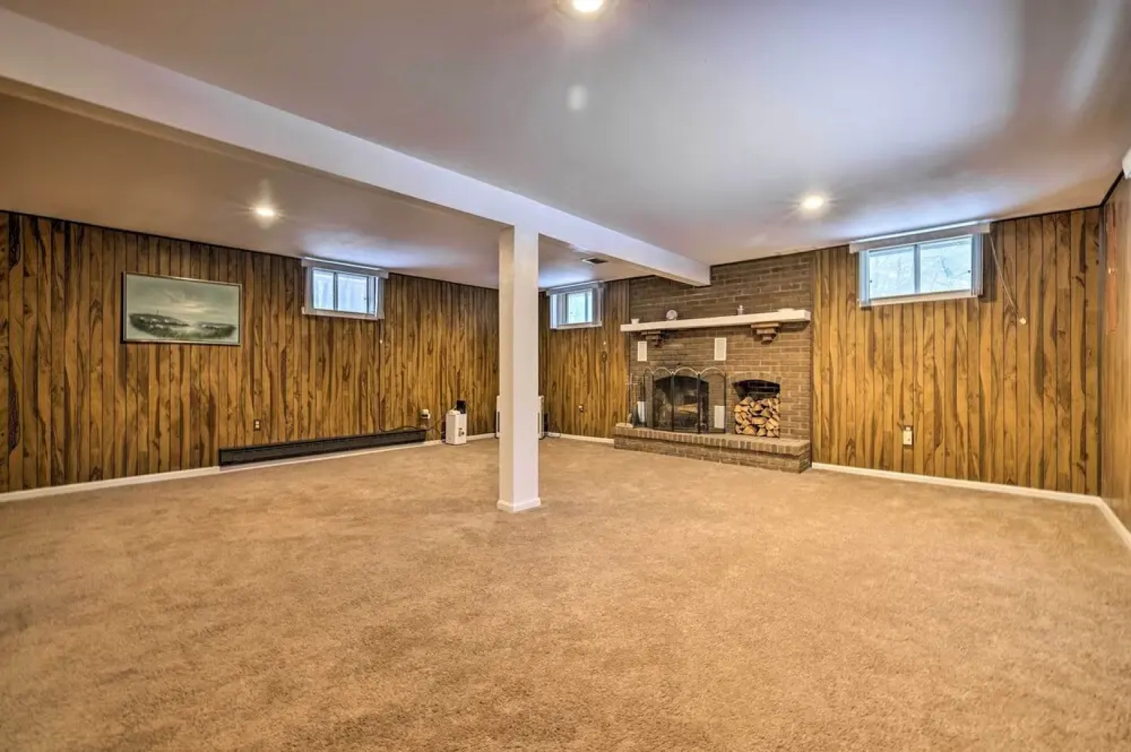 Pocono Pines Home ~ 10 Mi to Skiing & Hiking!