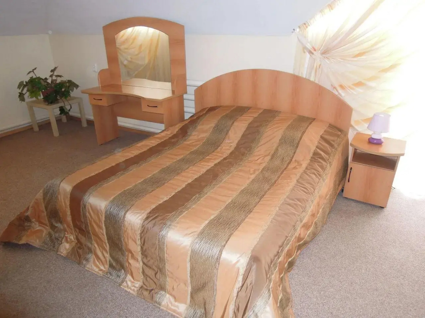 Никольская