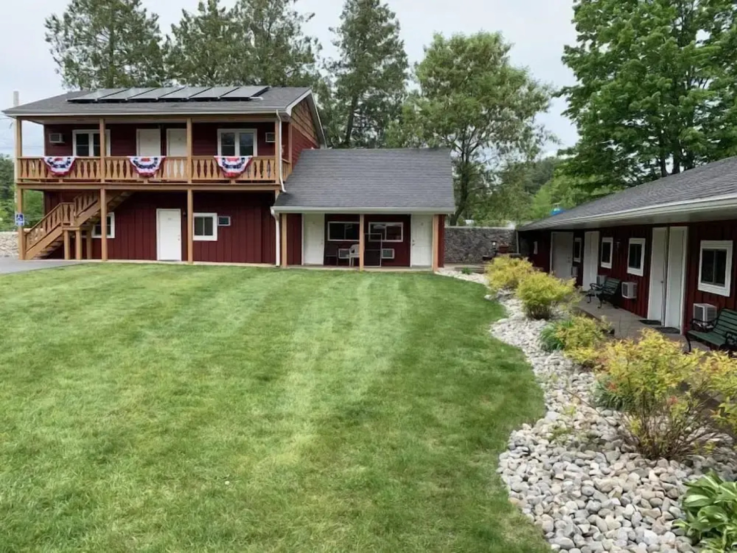 Whippoorwill Motel & Campsites