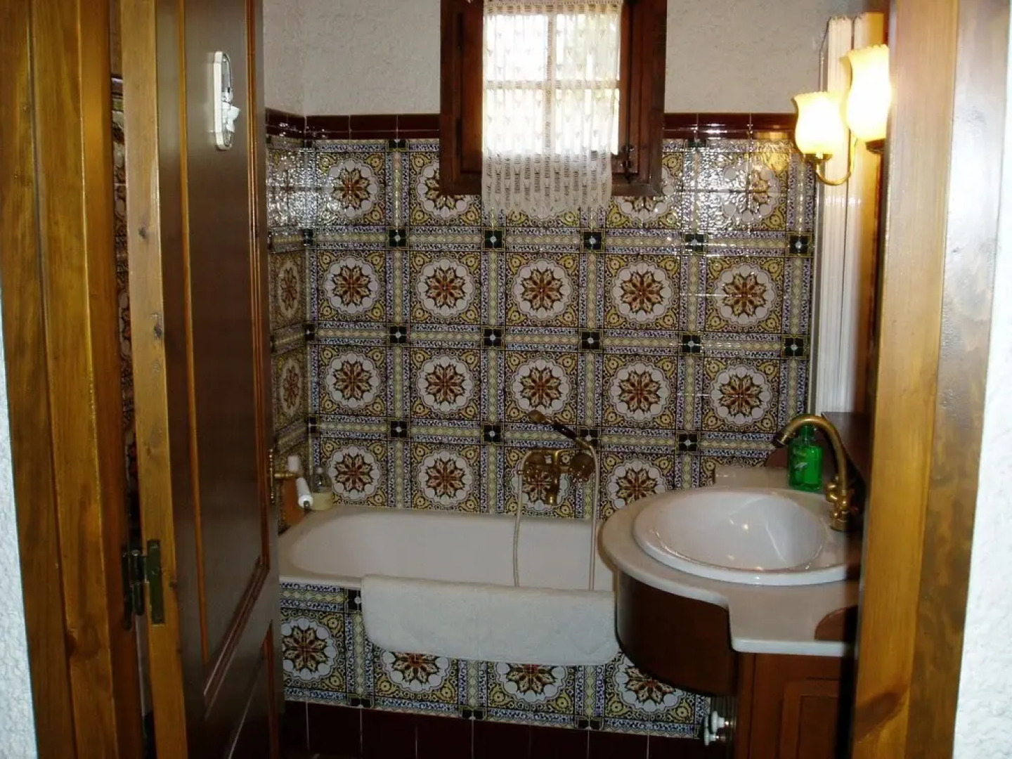 Cottage for a Family Vacation in Montferri With a Private Garden