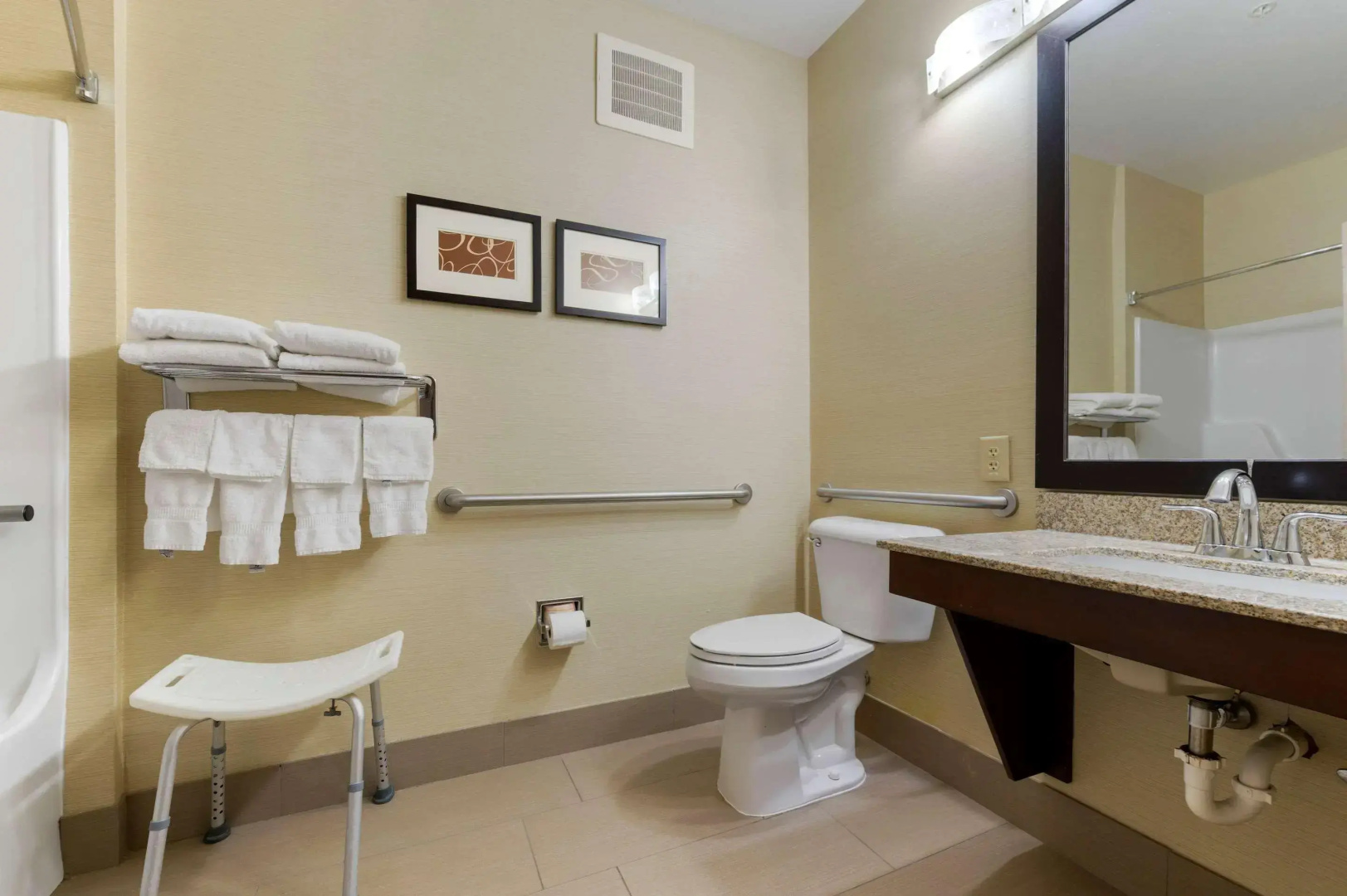 Comfort Suites Columbus Expo Center
