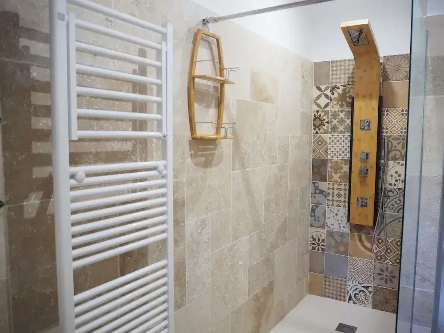 Holiday Home Near Pont du Gard & Vineyards