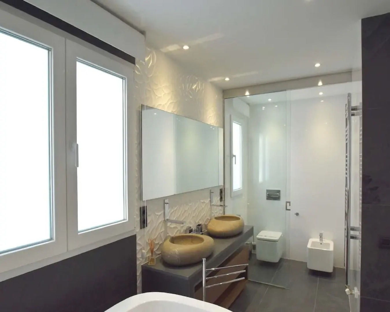 Gaudí Vilanova Hlclub House Hutb-038675