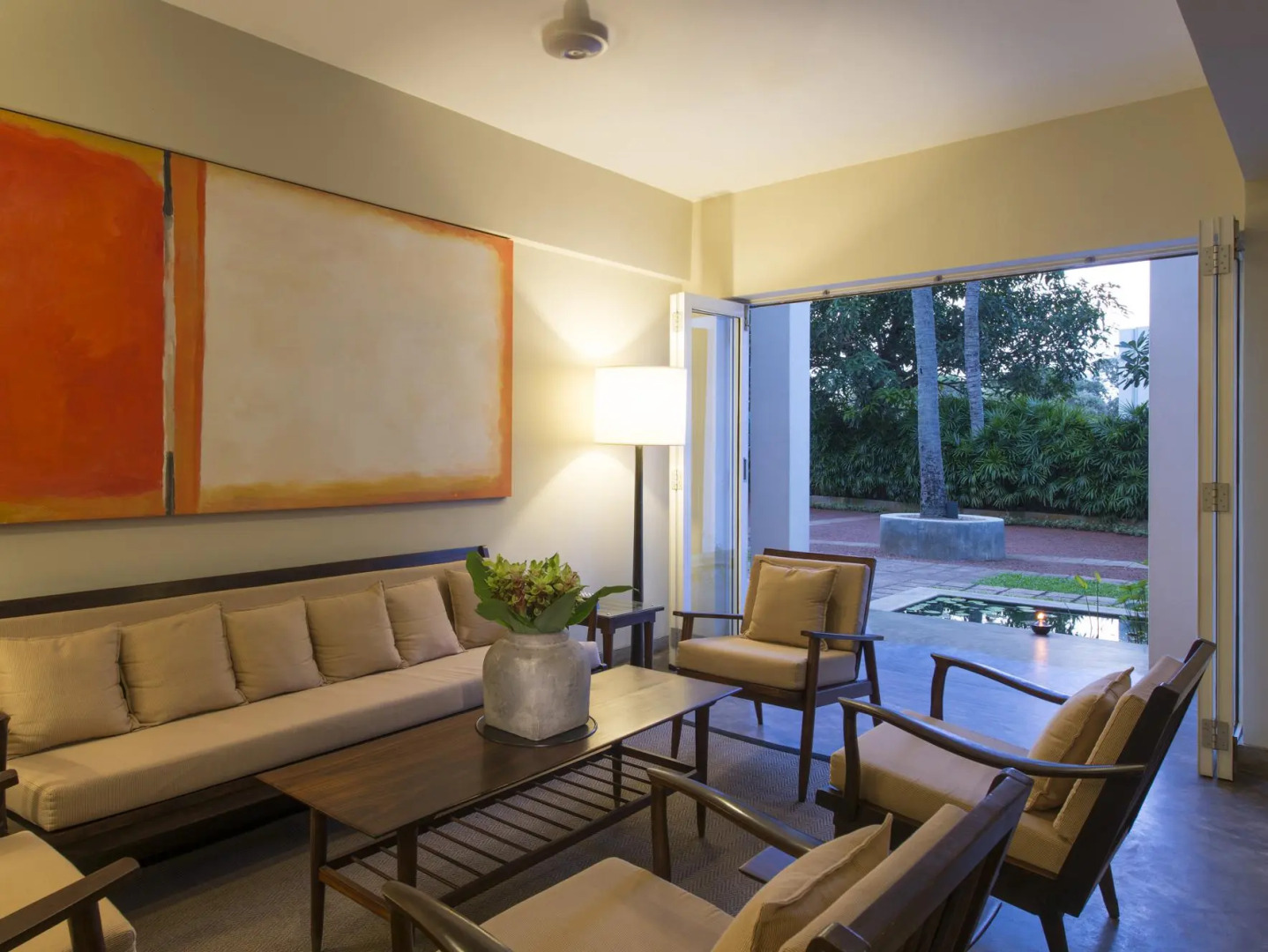 Nyne Hotels Lake Lodge - Colombo