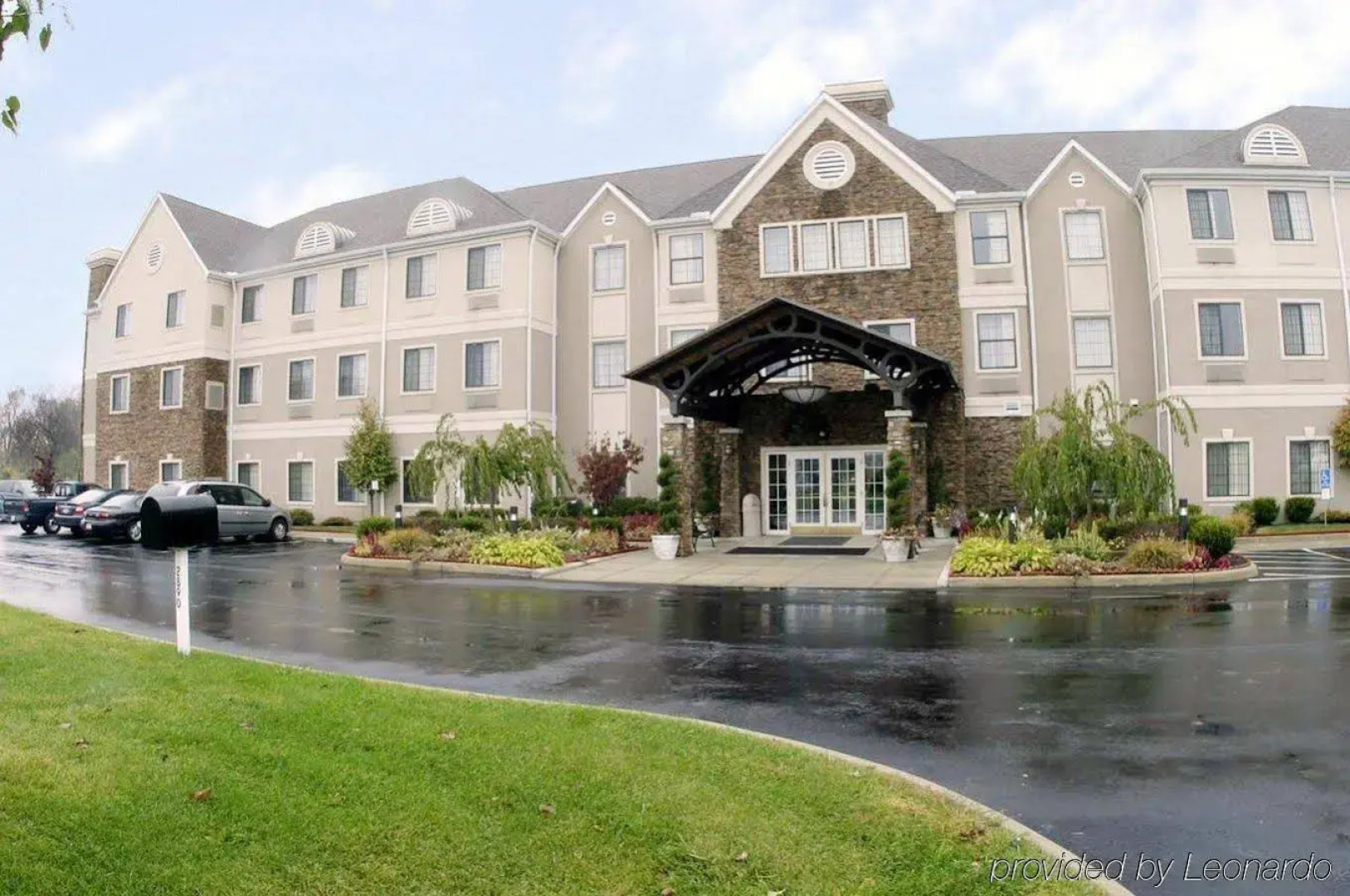 Staybridge Suites Columbus-Airport by IHG