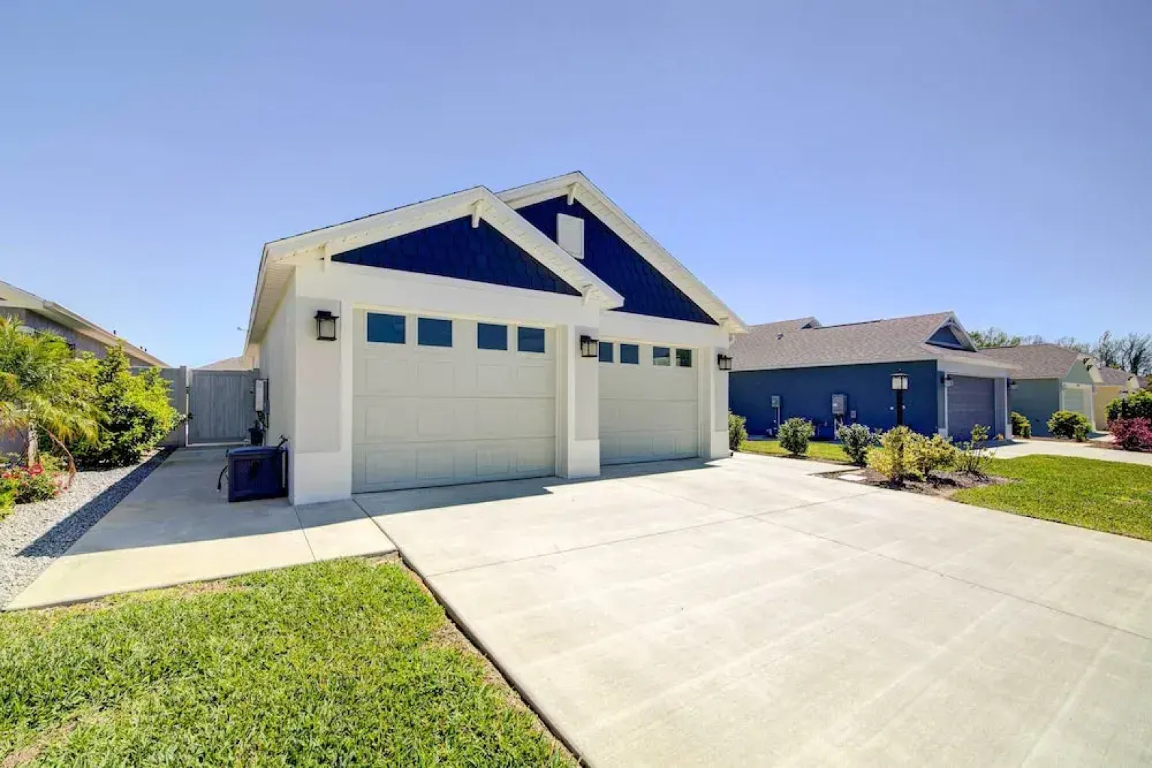 Near Golf & Shops: The Villages Home w/ Lanai!