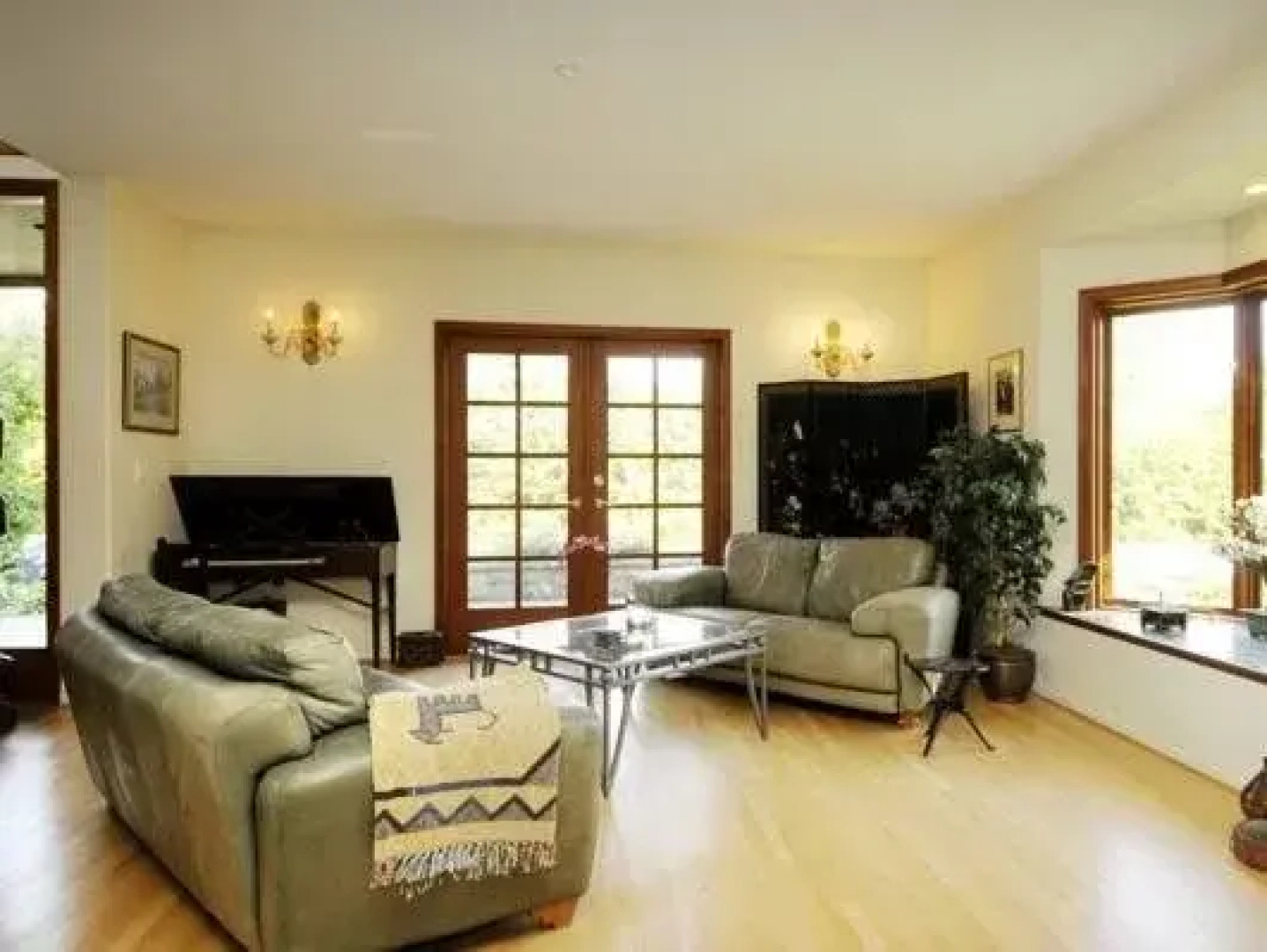 Furry Creek Bed & Breakfast