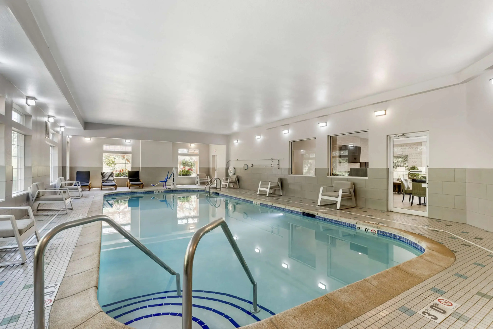 Best Western Plus Des Moines West Inn & Suites