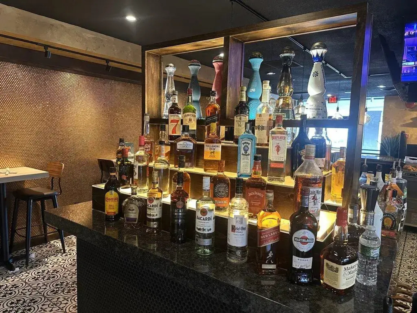 HomeTowne Studios by Red Roof Painted Post