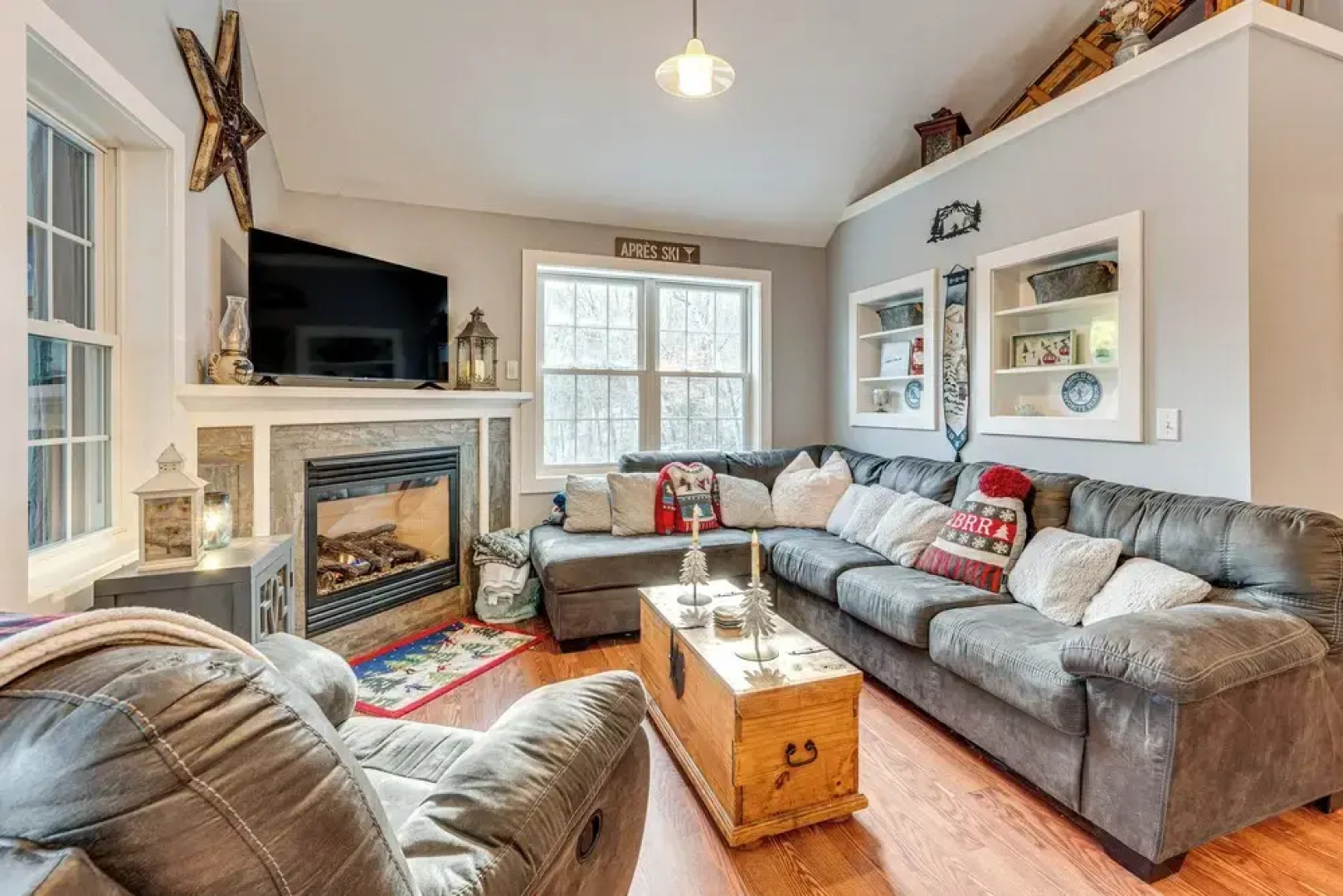 Ski, Hike & More: White Mountains Family Home