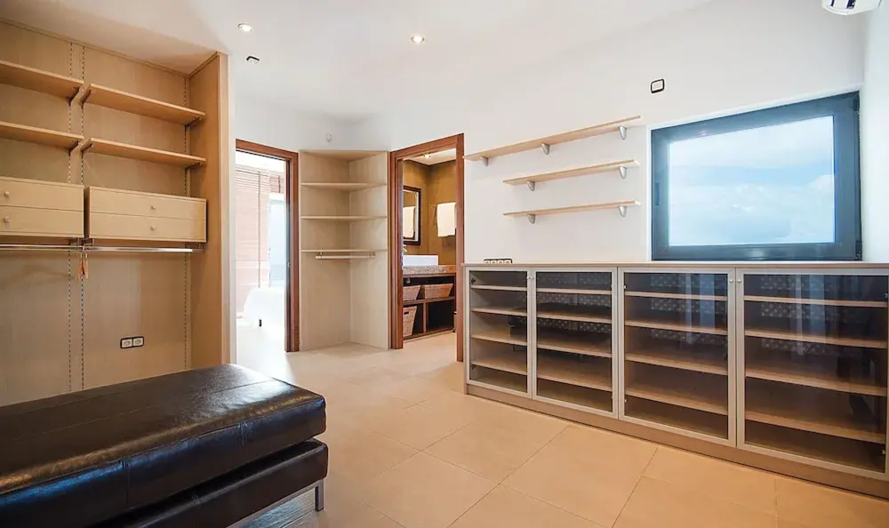 Villa Lighthouse in Torredembarra