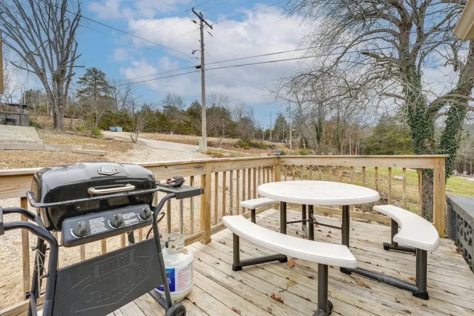 Hike, Boat, Fish & More: Table Rock Lake Cottage