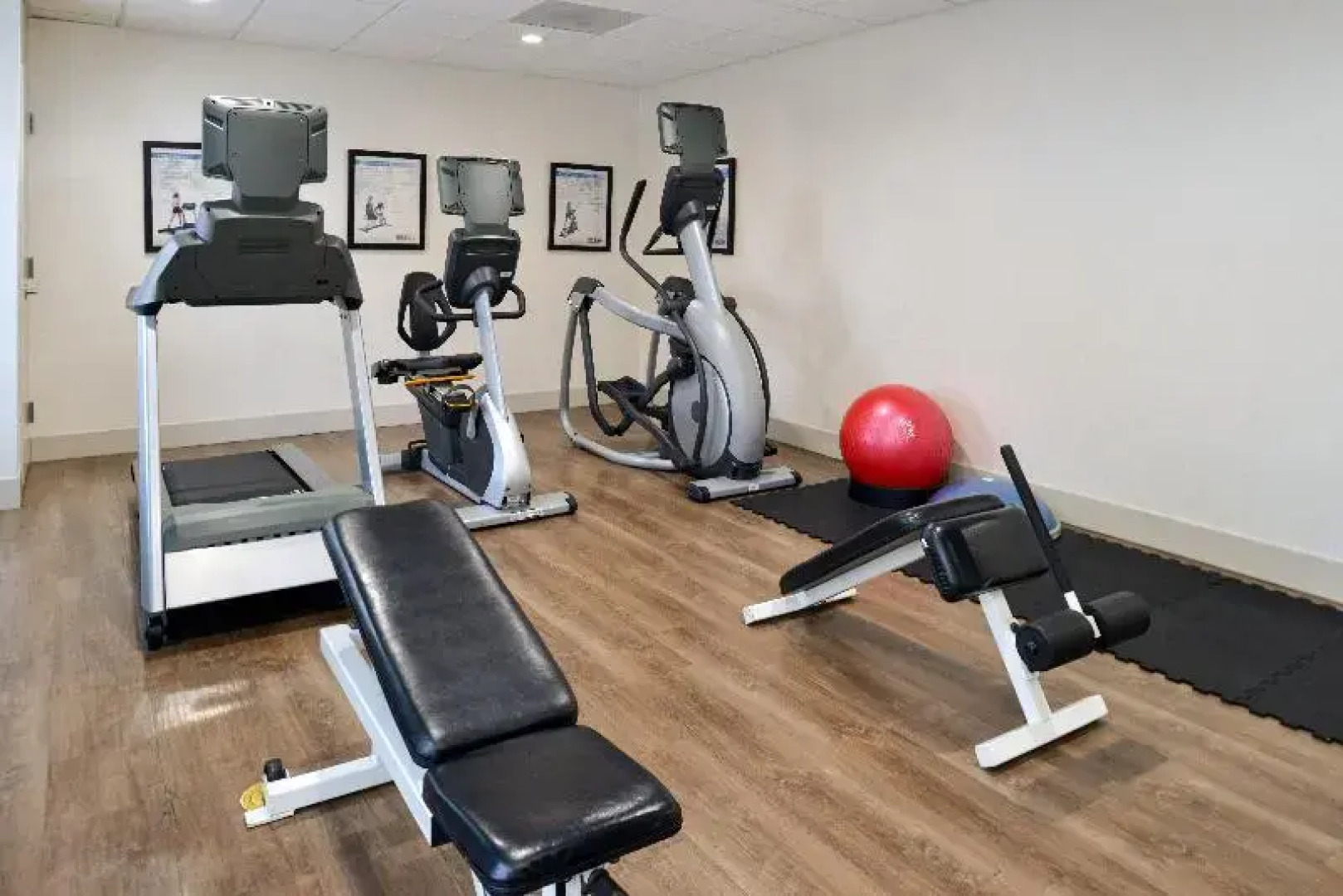 Holiday Inn Express Lodi