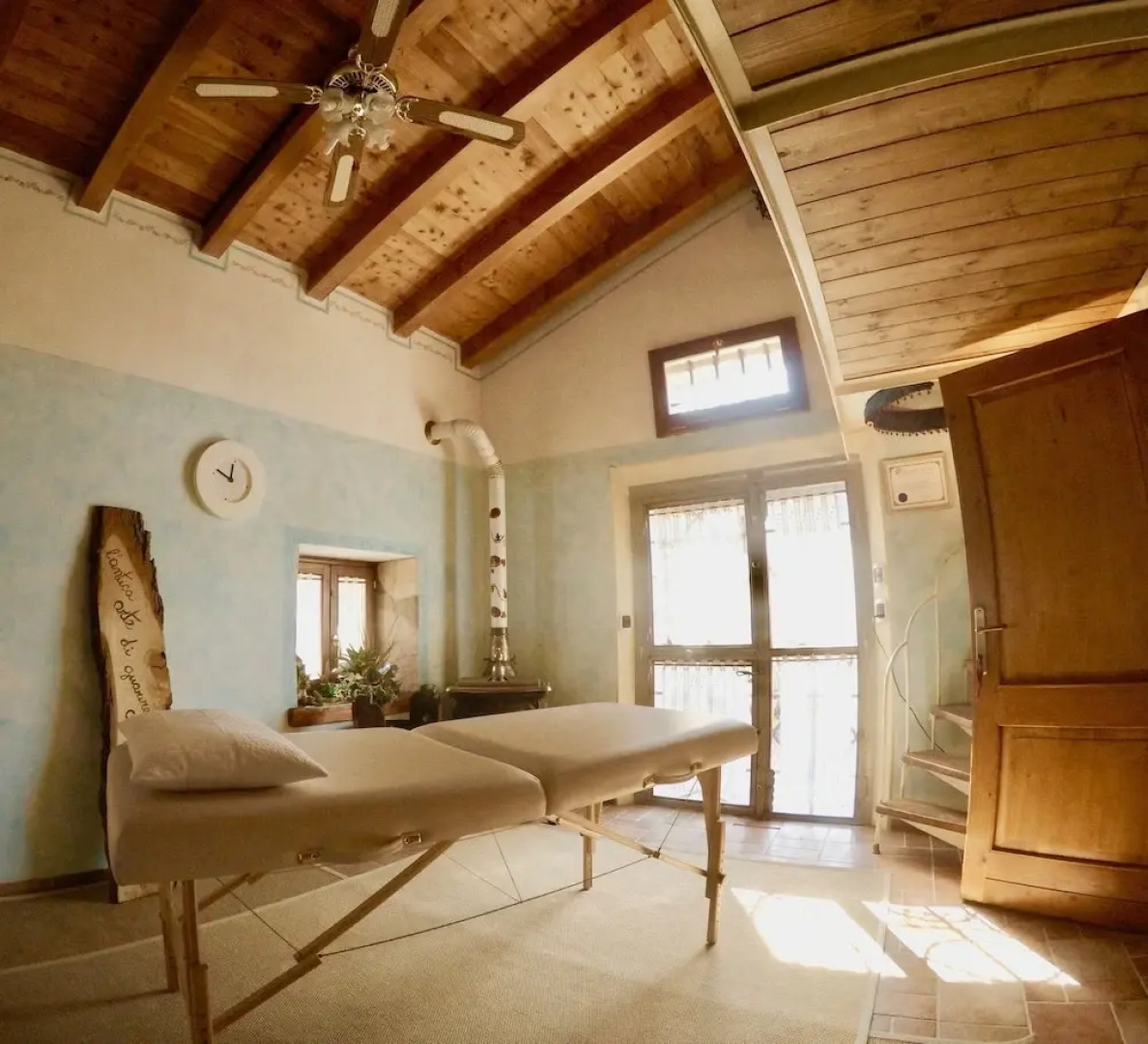 4lander House Balins