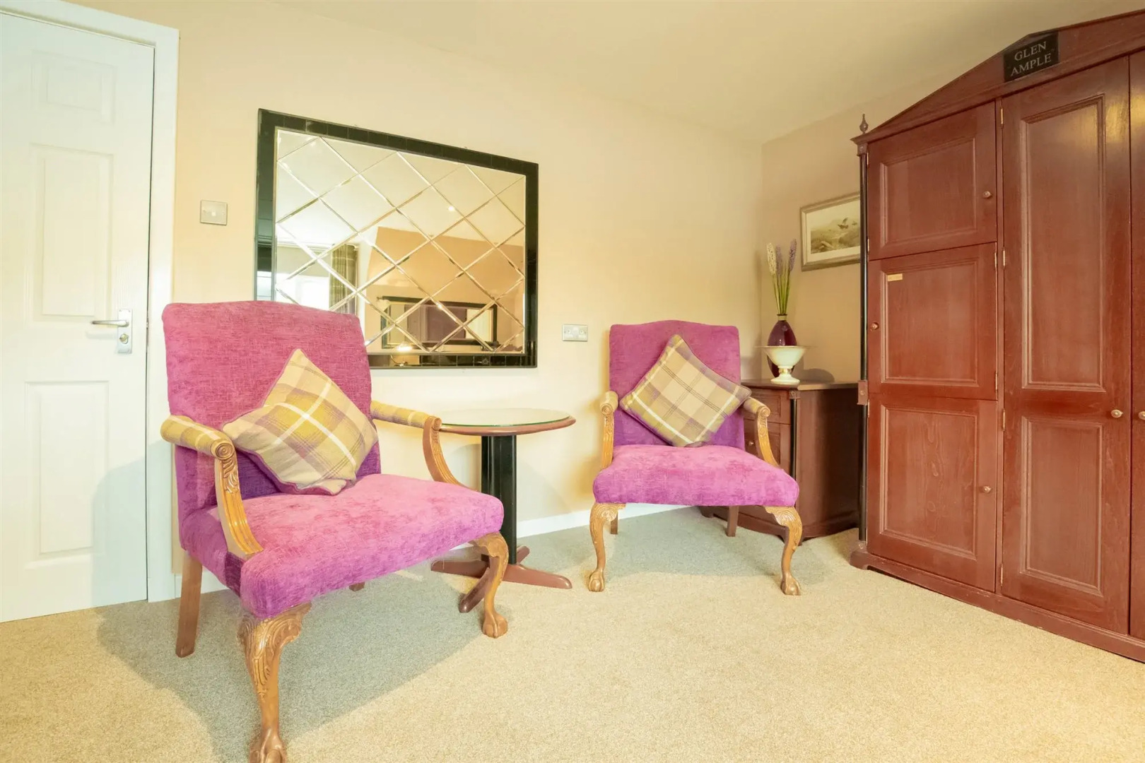 Clachan Cottage Hotel