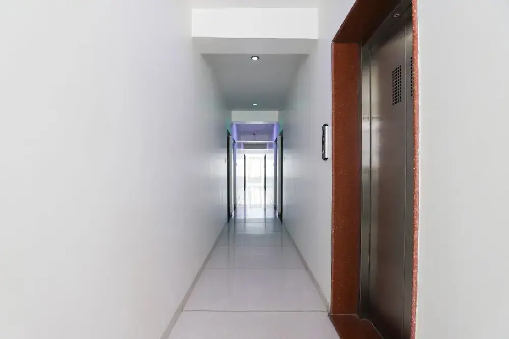 OYO 49837 Hotel Narayan Executive