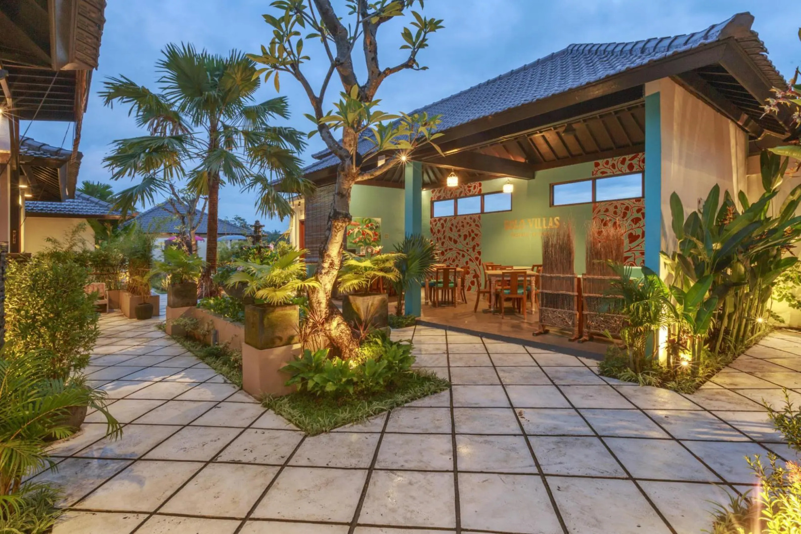 Solo Villas and Retreat