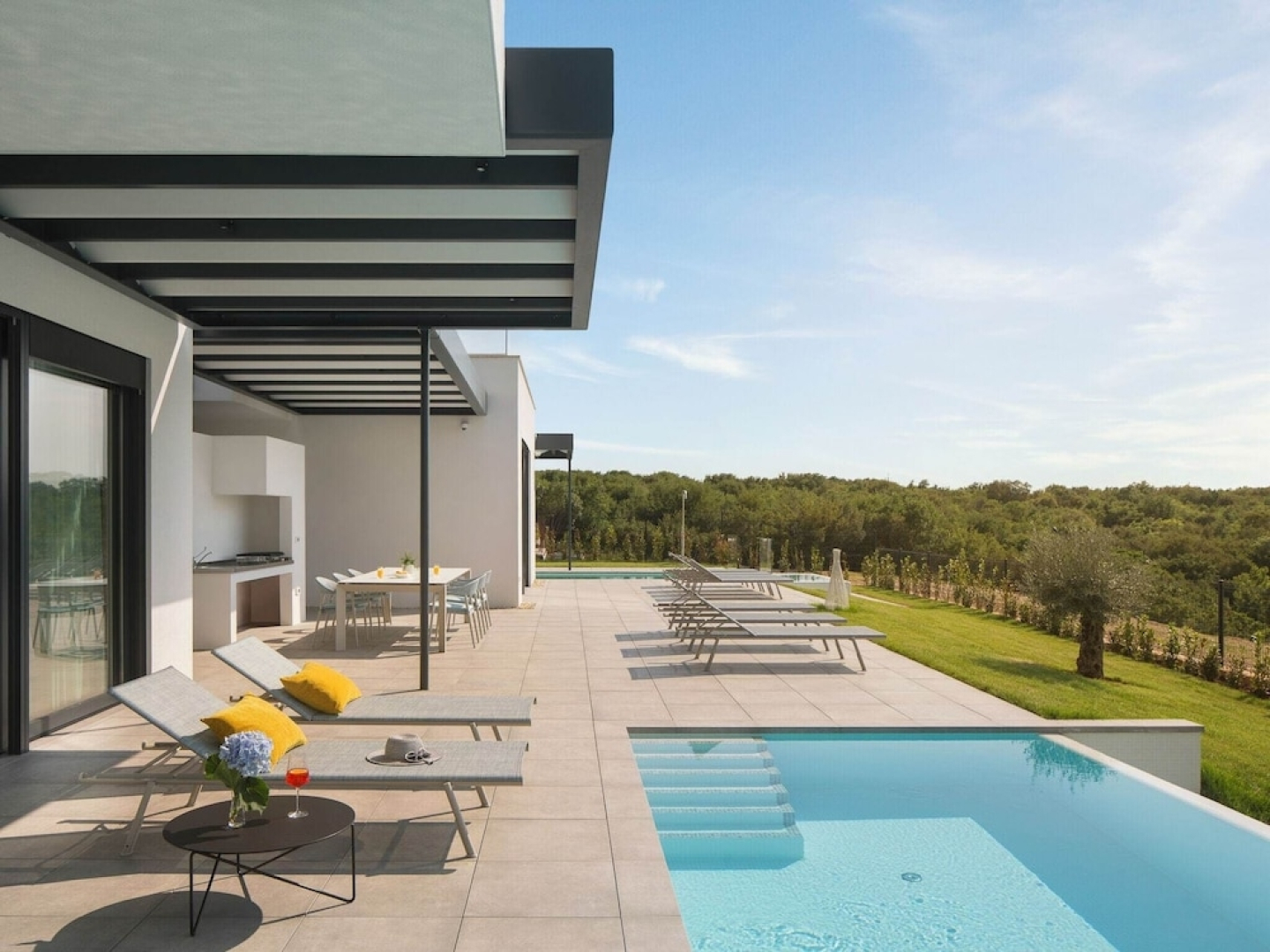 Modern Villa in Bale With Pool