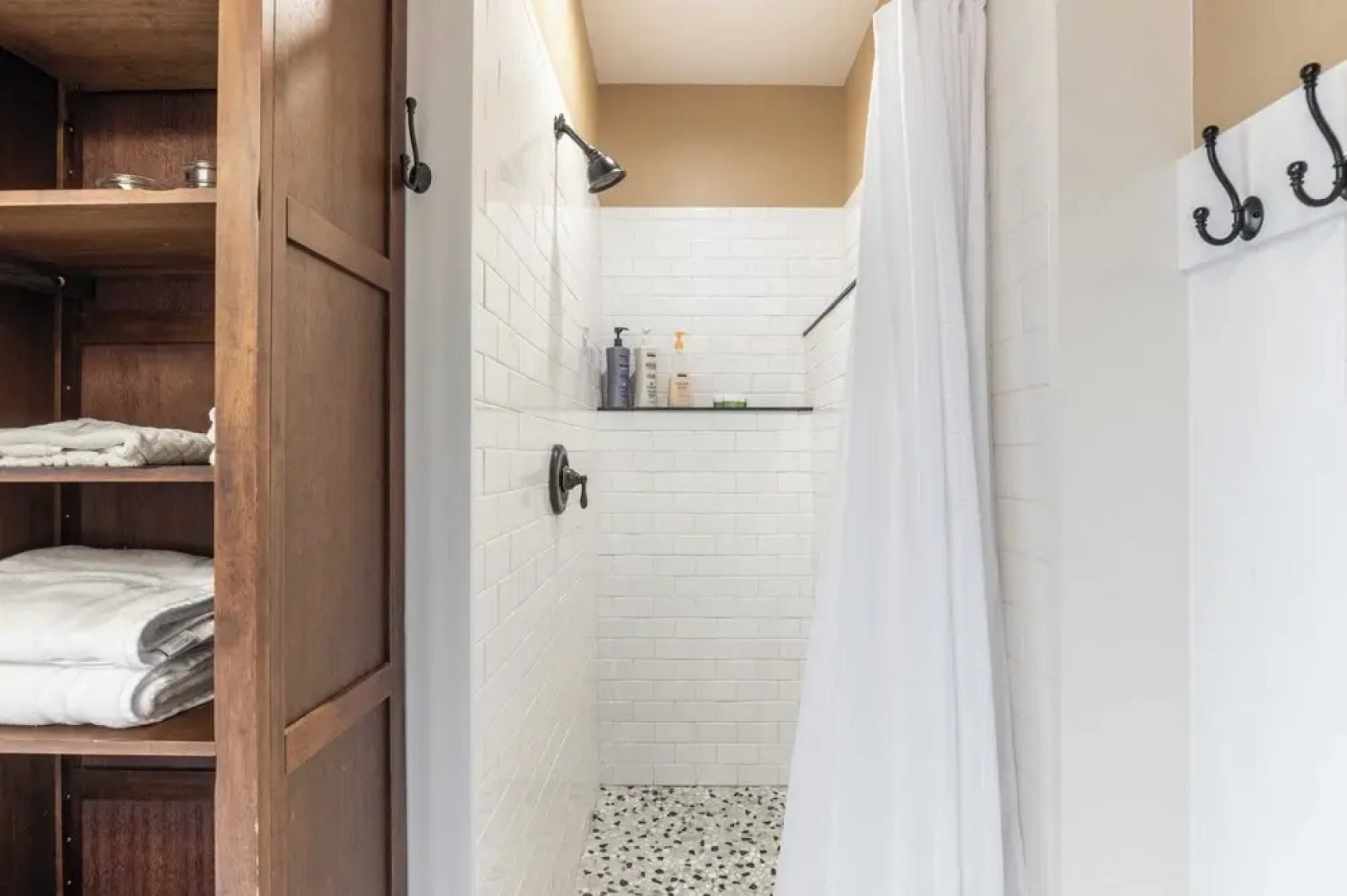 The Lookout at Crane's Landing by Avantstay