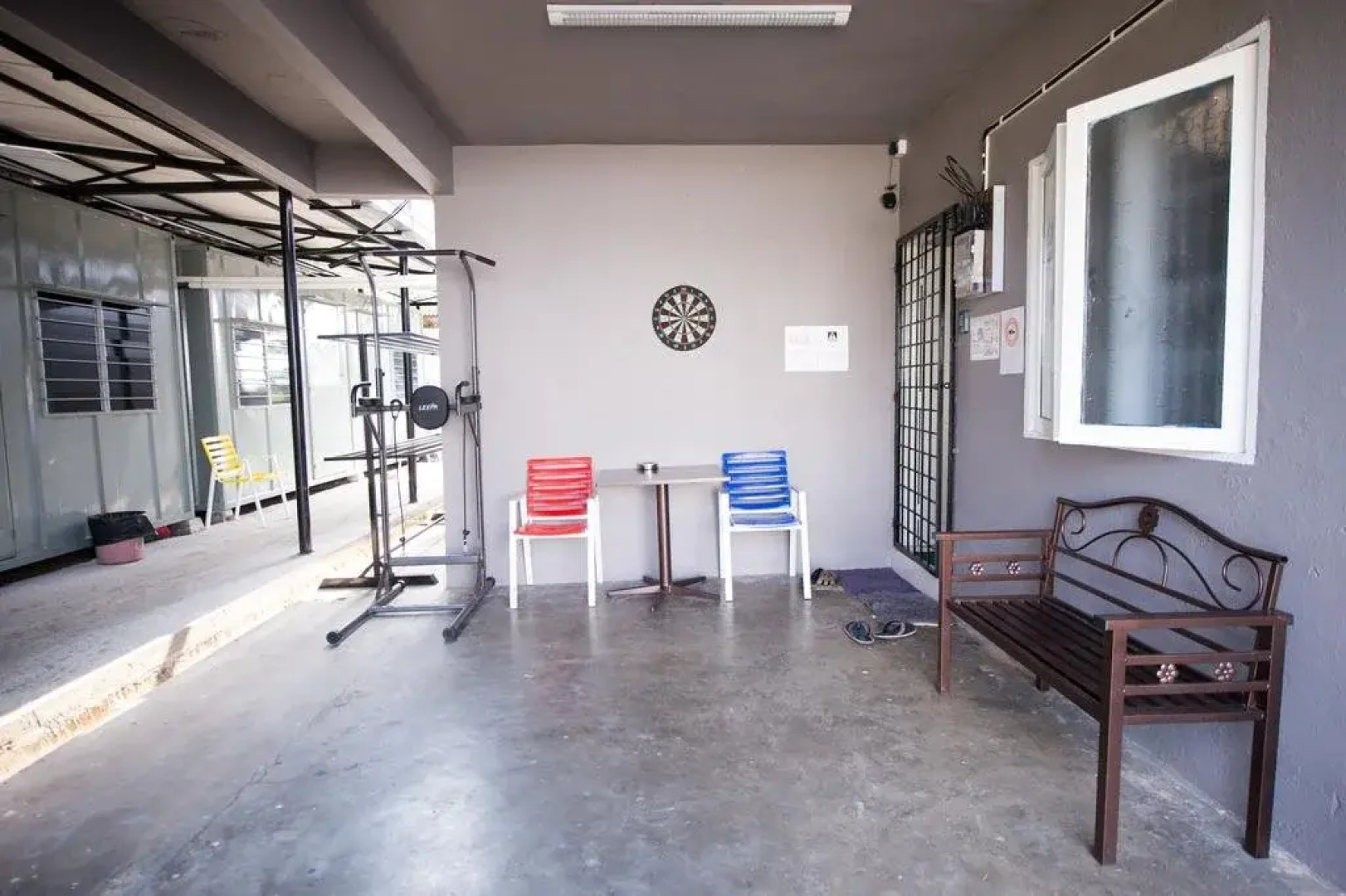 Kemaman Lodge & Cafe - Hostel