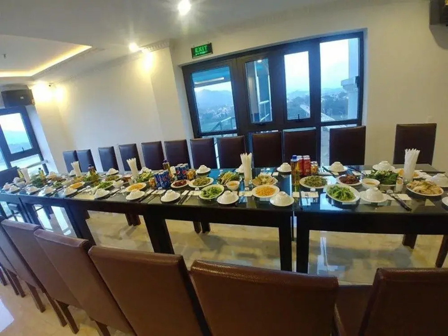 Thai Hoa Riverside Hotel