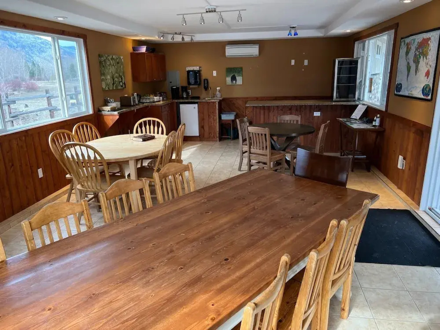 Similkameen Wild Resort & Winery