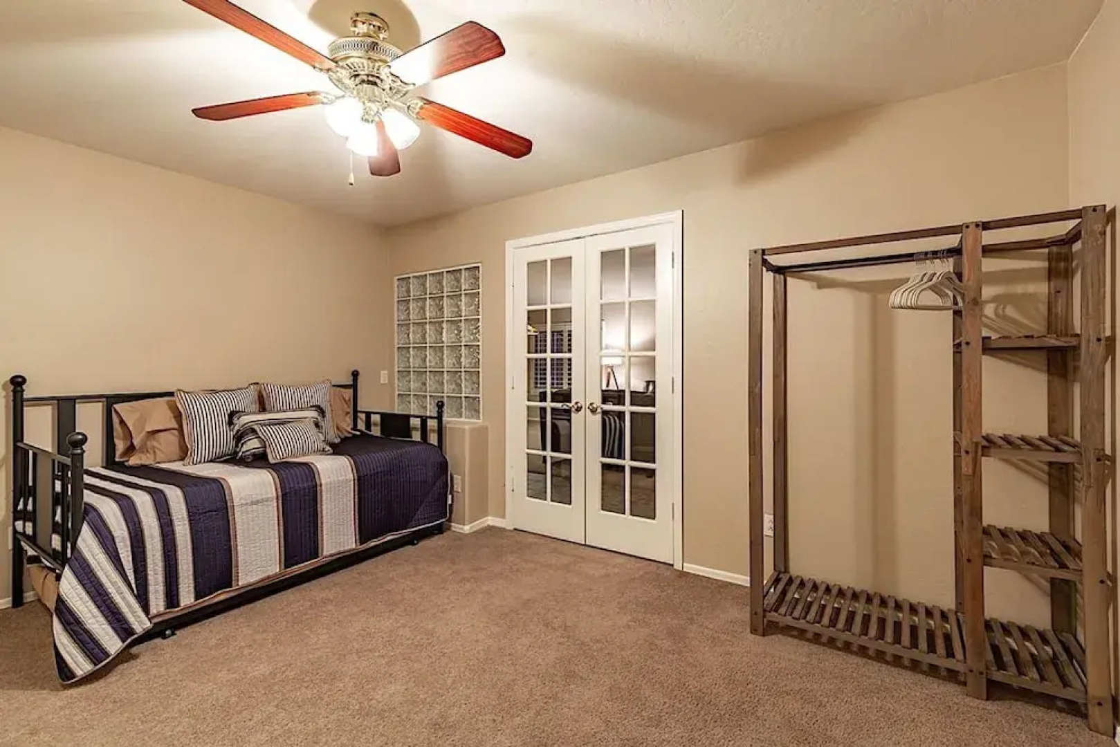 Estrella Grand 4BR by Casago