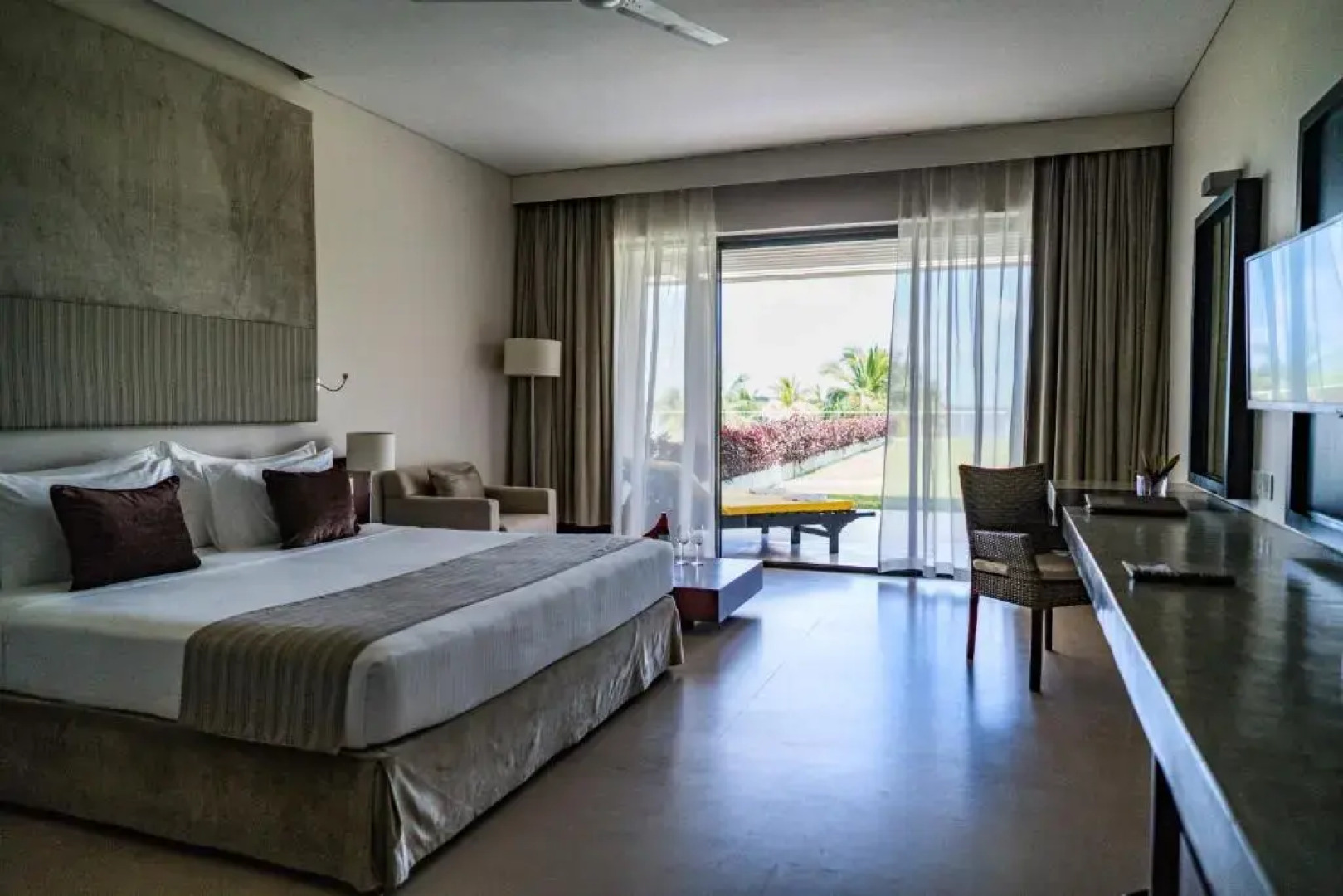 Курортный отель Amaya Beach Pasikudah