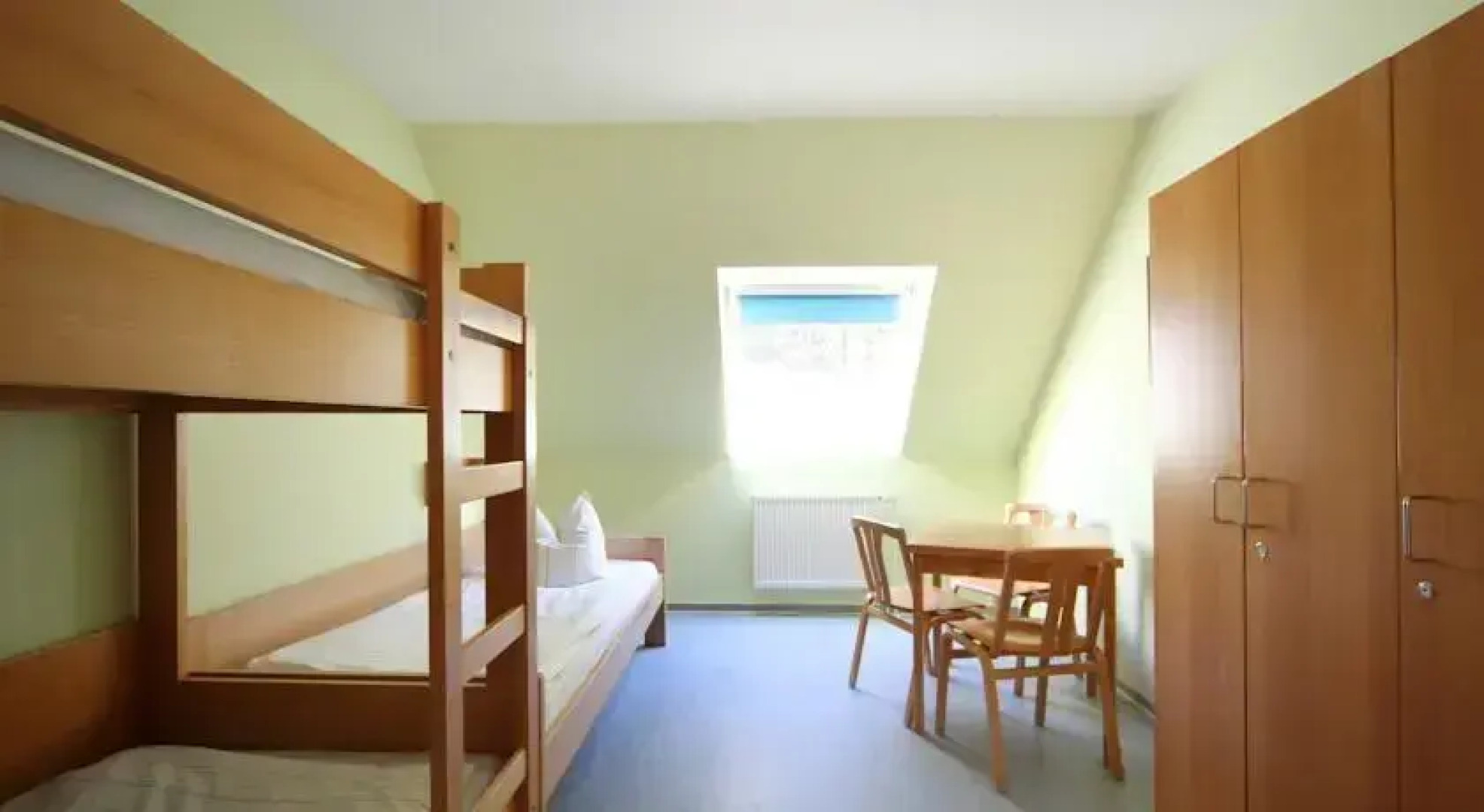 DJH Jugendherberge Born-Ibenhorst