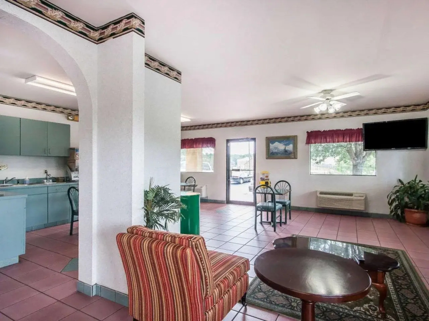 Econo Lodge Northport - Tuscaloosa