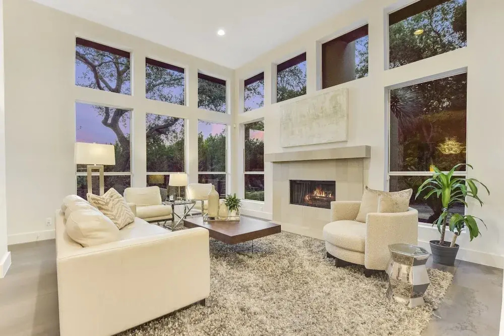 510 Austin - 5 Br Home