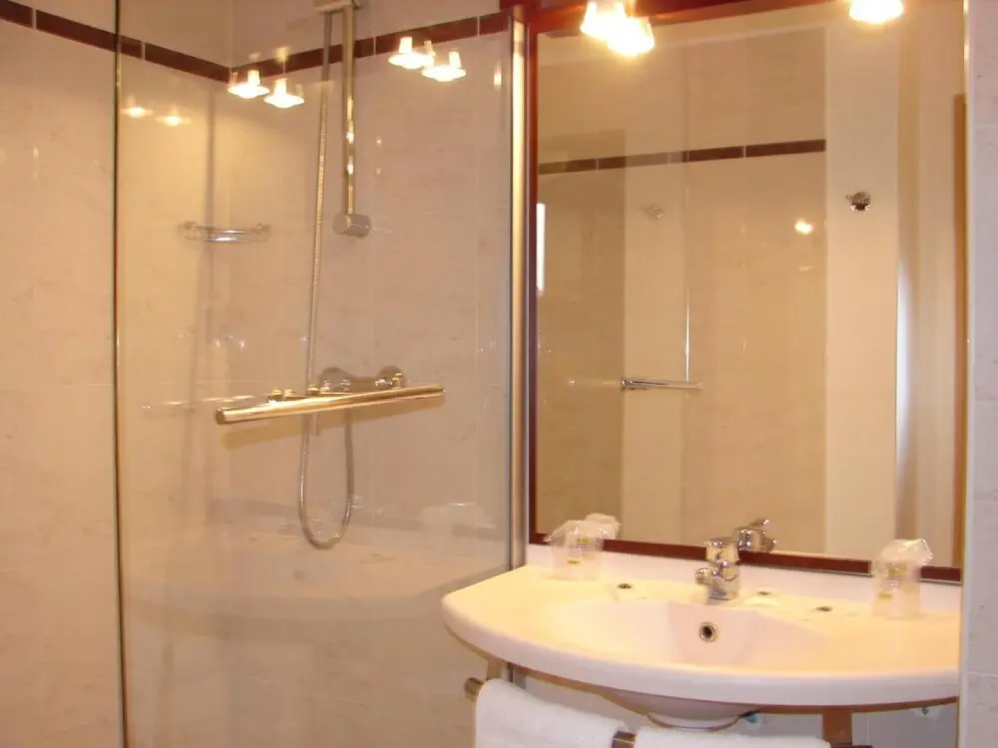 Brit Hotel Chateaudun