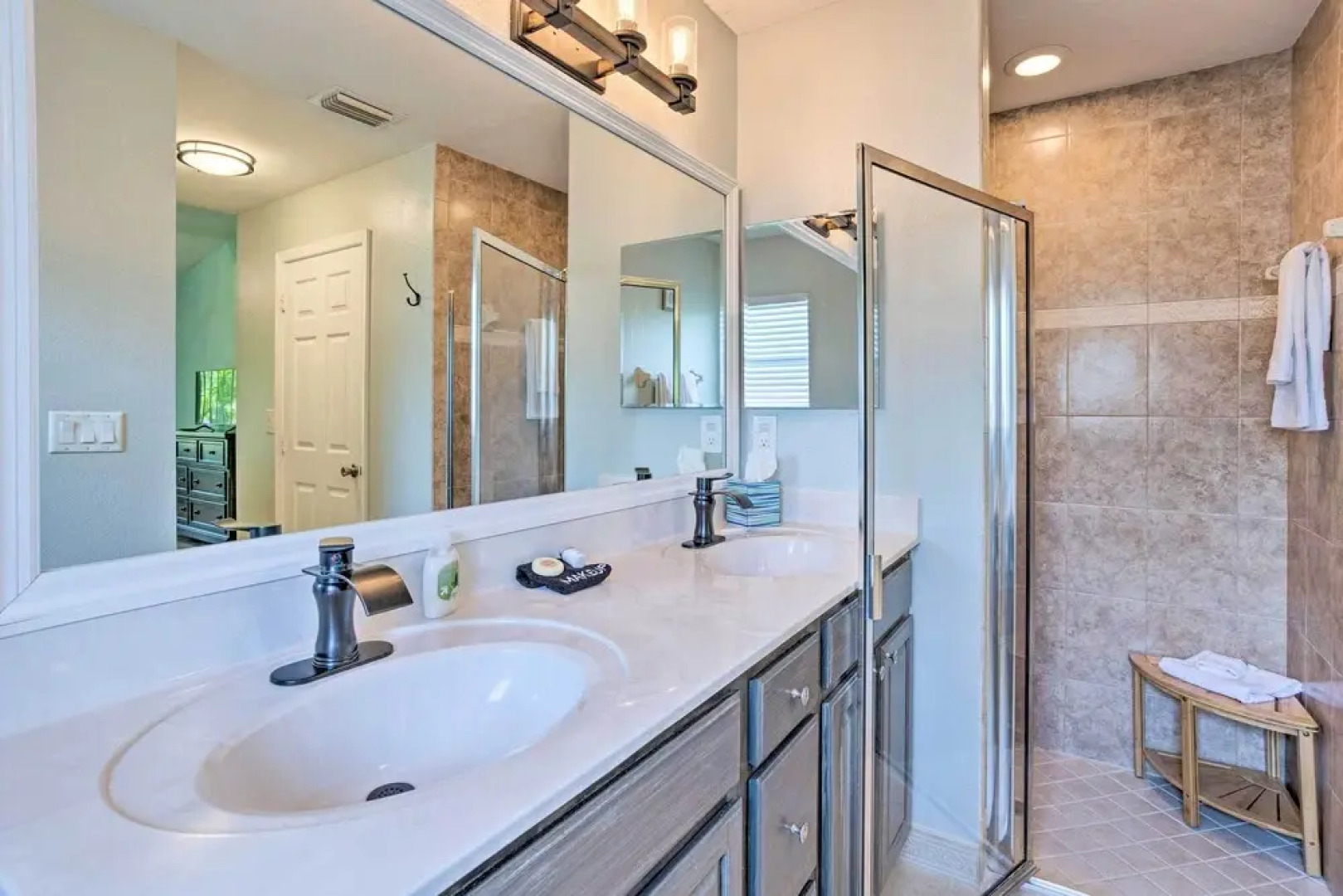 Port St Lucie Home w/ Hot Tub: 5 Mi to PGA Club!