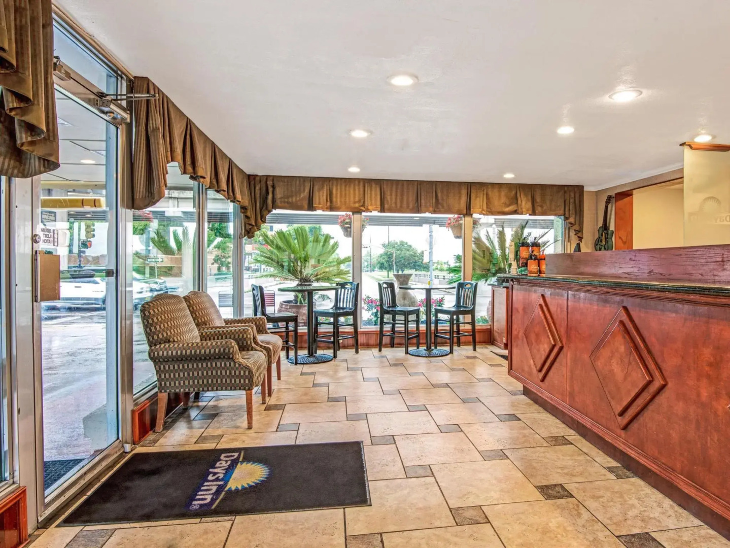 Days Inn by Wyndham Austin/University/Downtown