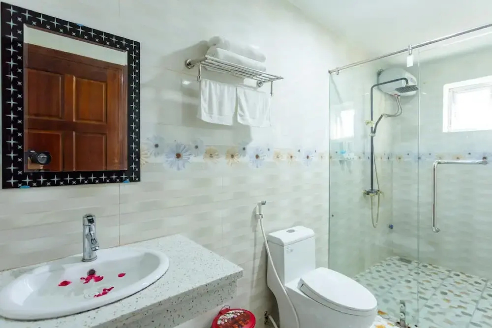 Bai Dinh Eco Homestay