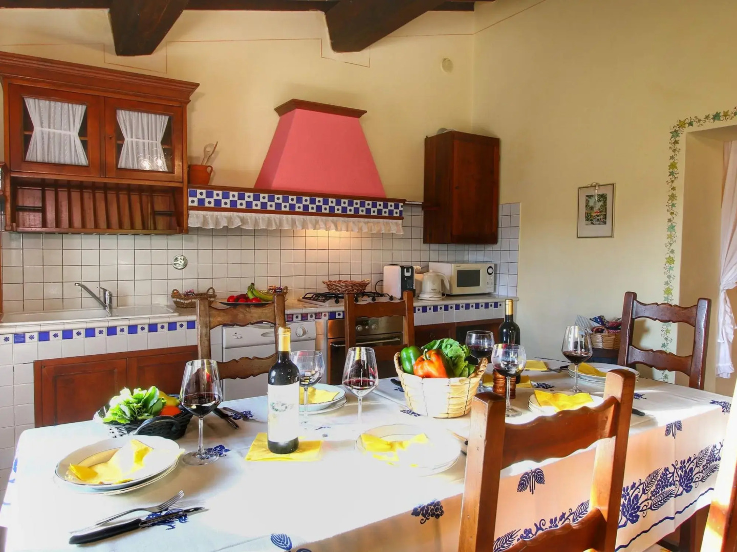 Pretty Farmhouse With Terrace