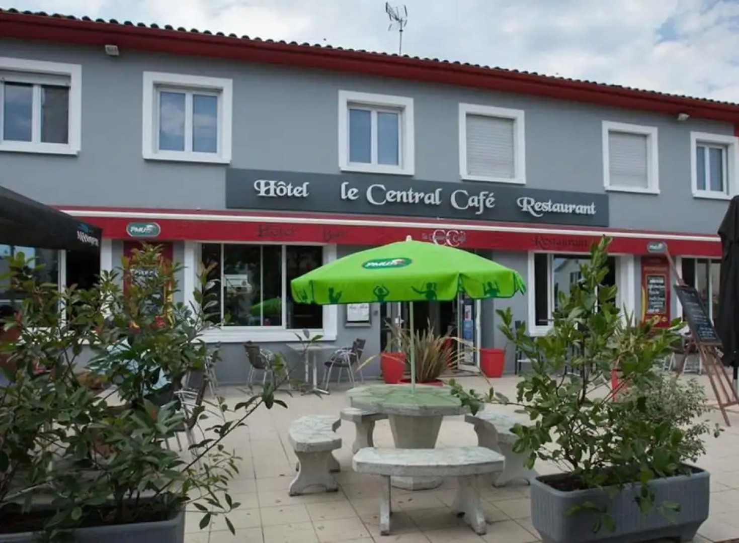 The Central Café