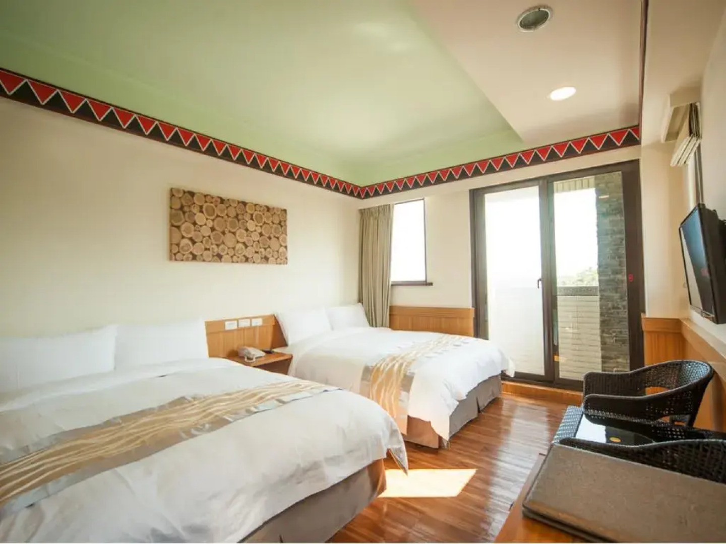 Classic Hotel Shvatan