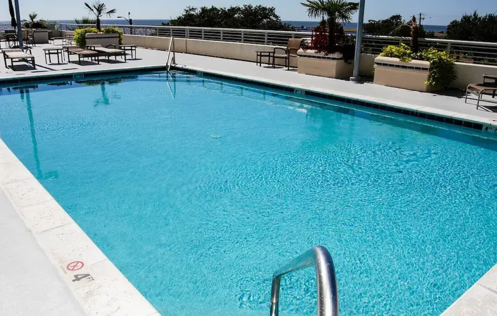 Ocean Club 607
