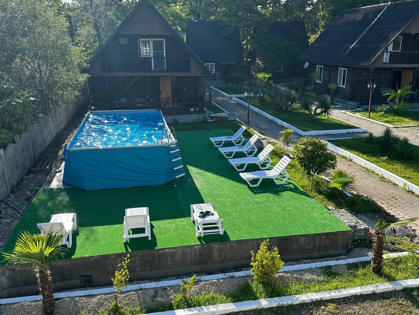 Армат Вилладж