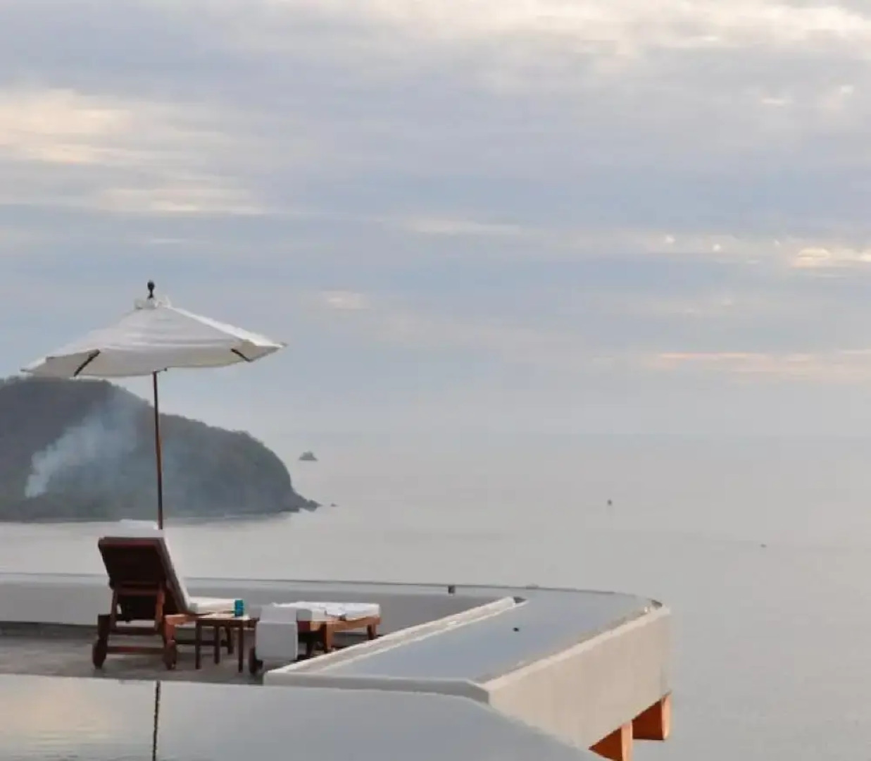 Tentaciones Hotel & Lounge Pool - Adults Only