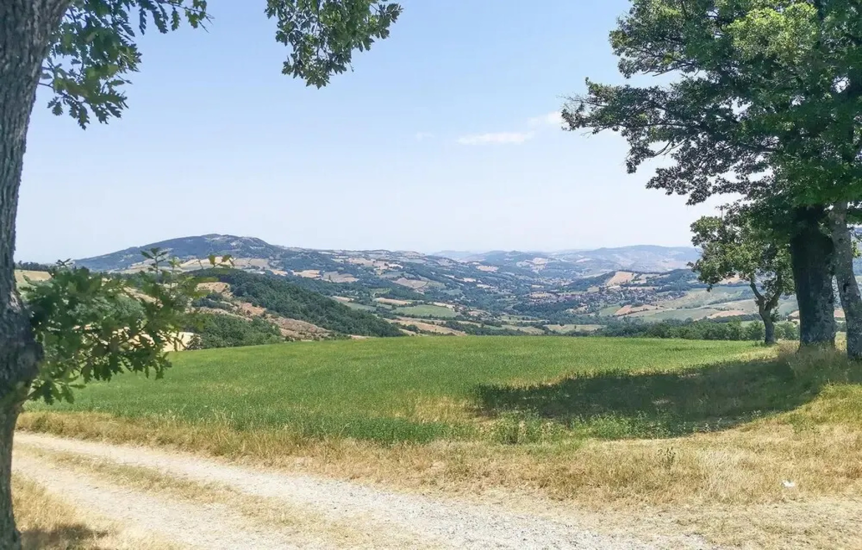 Beautiful Apartment in Villagrande di Monteco With 2 Bedrooms