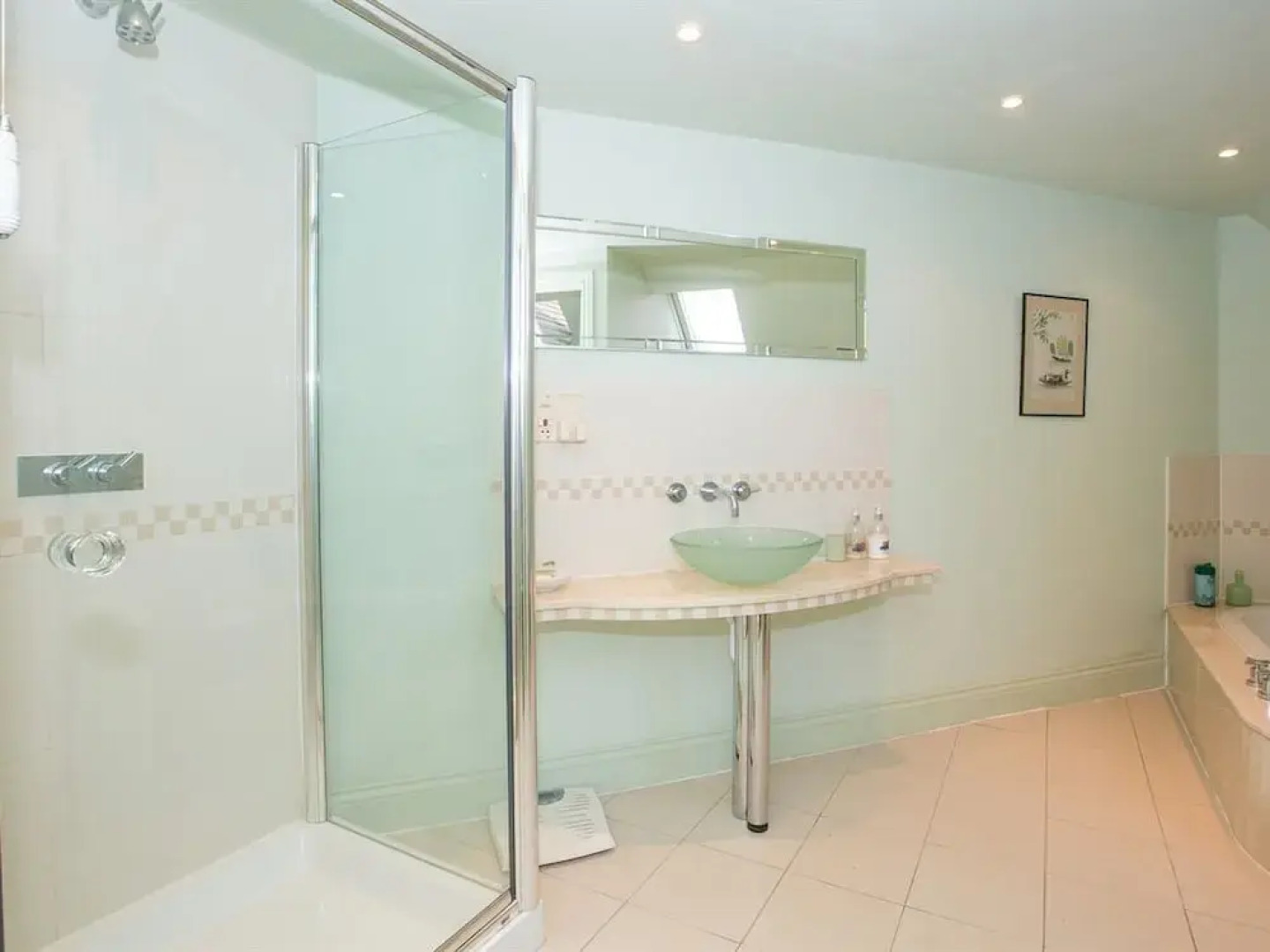 West Lodge at Porters End