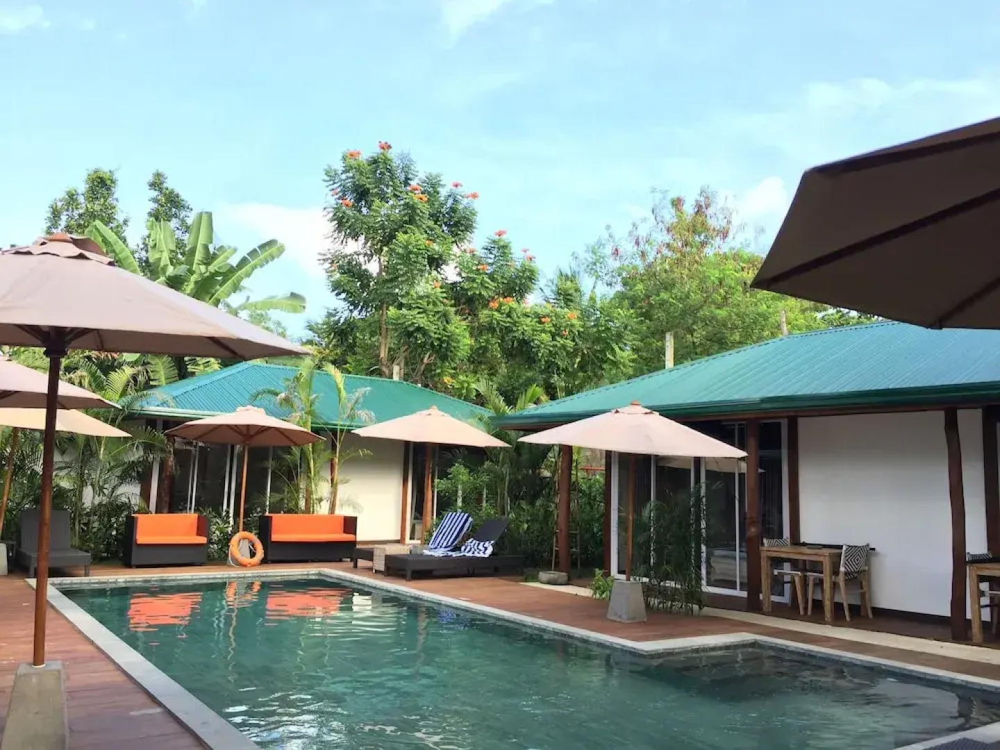 Bougainvilla Cottages