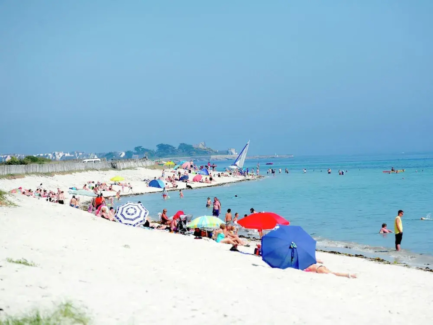 Luxurious Villa with Private Pool in Loctudy France